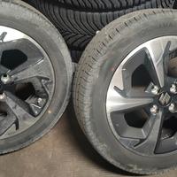 Suzuki Swift cerchi + gomme  