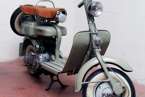 Lambretta 125d