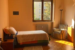 Camera in appartamento condiviso