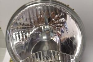 FARO FANALE ANTERIORE DX HELLA 1K3126680-001 BMW S