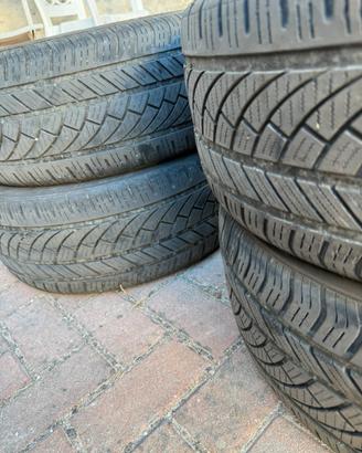 Gomme 4 stagioni 225/45 r18 95w