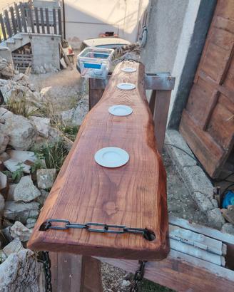 lampadario sospeso in legno di castagno