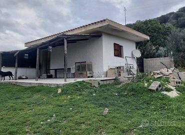 Immobile in asta di 259 m² con 2 locali a Sarroch