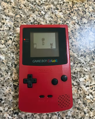 Game boy color rosa perfettamente funzionante