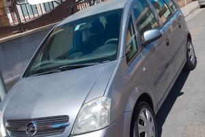 opel meriva 1,7 t,d buono stato