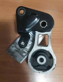 SUPPORTO  CAMBIO NUOVO  FORD FIESTA 