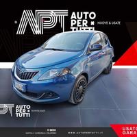 Lancia Ypsilon 1.0 firefly hybrid Silver s&s 70cv