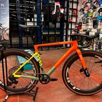 bici gravel MEGAMO SILK 02 tg M GRAVE ZIPP 303  S