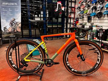 bici gravel MEGAMO SILK 02 tg M GRAVE ZIPP 303  S