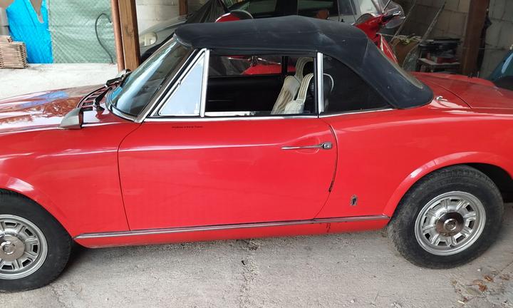 FIAT 124 Sport spider