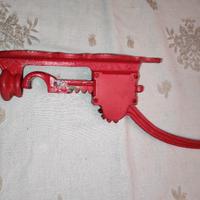 cavatappi da parete in metallo 