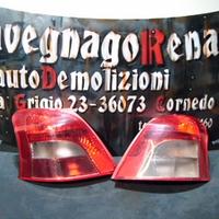 Faro fanale posteriore toyota yaris ii 2006-2008