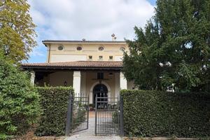 Appartamento di 70 m² con 2 locali a Bologna