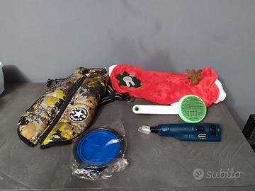 set cani:2 cappotti taglia L, ciotola,spazzola,ecc
