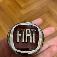 Stemma macchina Fiat vero