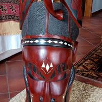 Scultura Maschera Africana intarsiata in legno