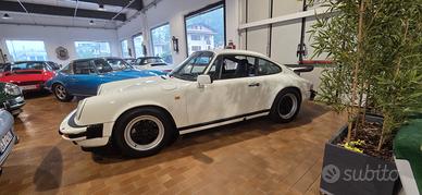 Porsche 911 3200 coupe Book service Asi Oro Areoki