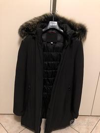 Cappotto  nero imbottito