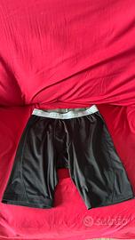 Pantaloncino scaldamuscolo Macron