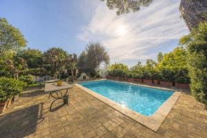 VILLA SINGOLA A ROMA