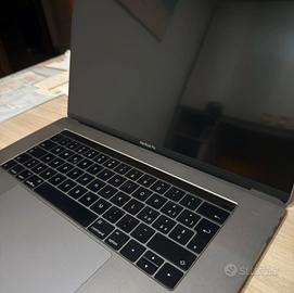 Macbook pro 15” 2016