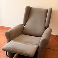 Poltrona reclinabile per anziani