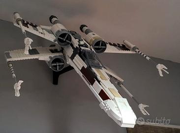 LEGO Star Wars 75355 UCS X-Wing fissaggio a muro