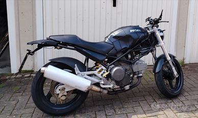 Ducati Monster 600 cc   anno 2000 