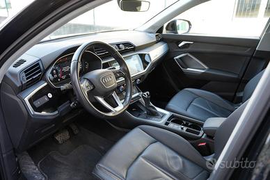 AudiQ3 Sportback incidentata 35 2.0 tdi s tronic