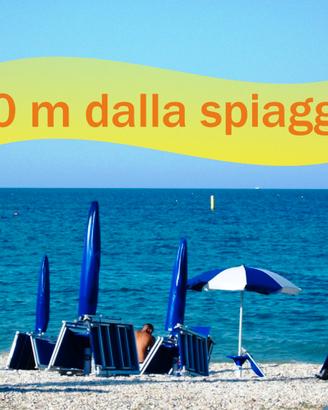 A 50 metri dal mare