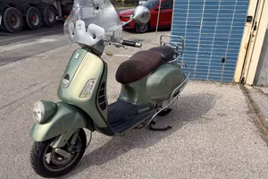 piaggio vespa GTV 250