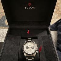 tudor black bay chrono panda