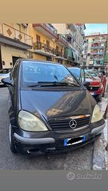 Mercedes 2003 Classe A passo lungo