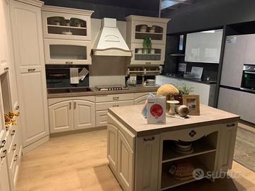 Cucina nuova, mai montata