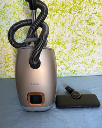 Aspirapolvere miele Guard 1