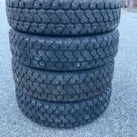 Pneumatici invernali 155/70r17 nuovi al 90%