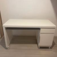 Scrivania Ikea Malm