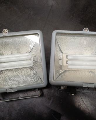 Fari da esterno proiettori giardino Beghelli