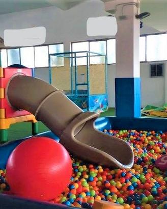 Vasche e Piscine con Palline per Aree Gioco