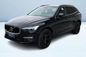 Volvo XC60 2.0 B4 Momentum Pro awd auto