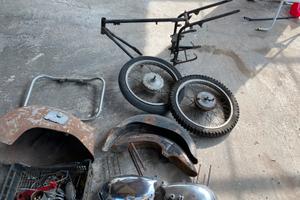 Guzzi gilera garelli.  blocco ricambi