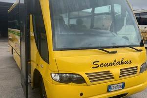 Scuolabus 41 posti