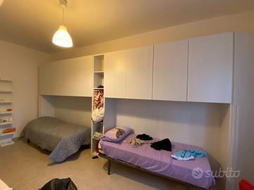 STUDENTESSE camera con bagno