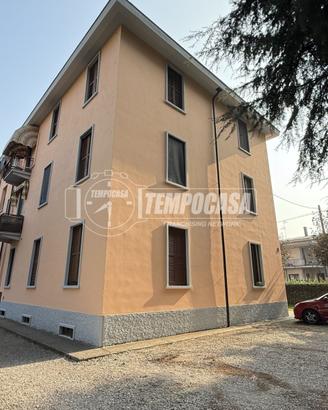 RIF. 055 - GRAZIOSO TRILOCALE CON BOX E CANTINA