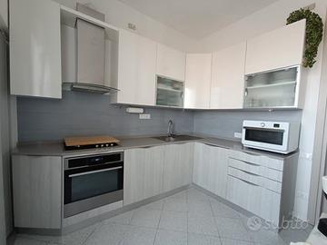 Cucina componibile angolare