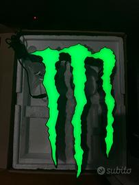 Insegna luminosa monster energy drink