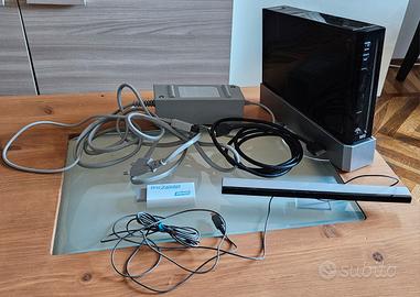 WII nera+giochi+controller+adattatore HDMI