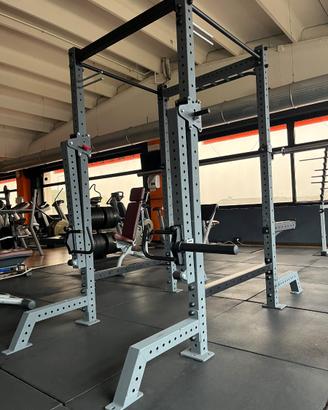 STRUTTURA MULTIFUNZIONALE PALESTRA / HOME GYM