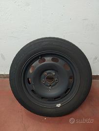 Gomme invernali 185 60 r15 con cerchi