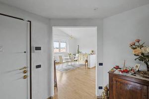 Attico / Mansarda di 208 m² con più di 5 locali a 